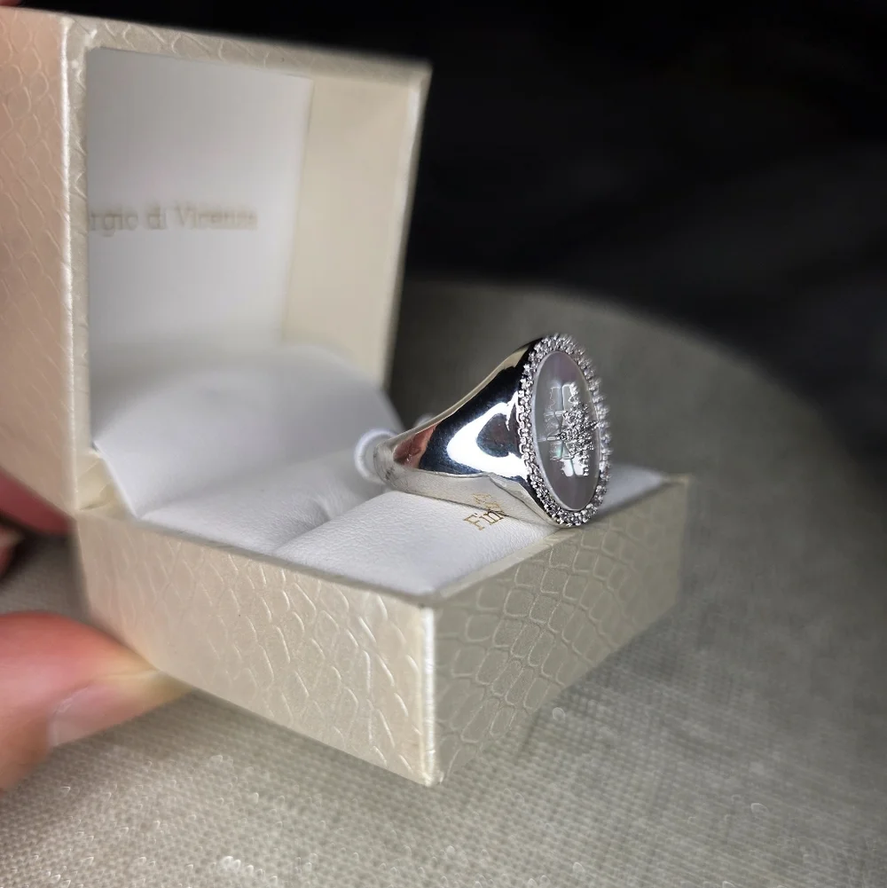 Giorgio di Vicenza Silver Starburst Ring with Mother of Pearl Size 8 - Picture 8 of 12
